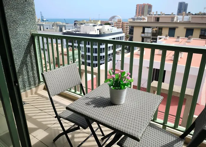 Cal Vacation דירה *
